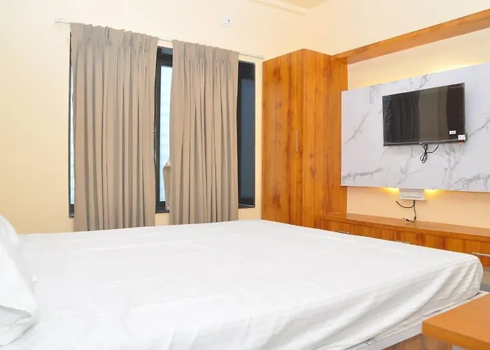 Hotel Shivar