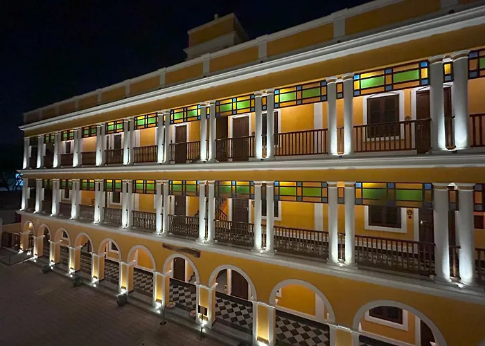 Hotel Grand Palais