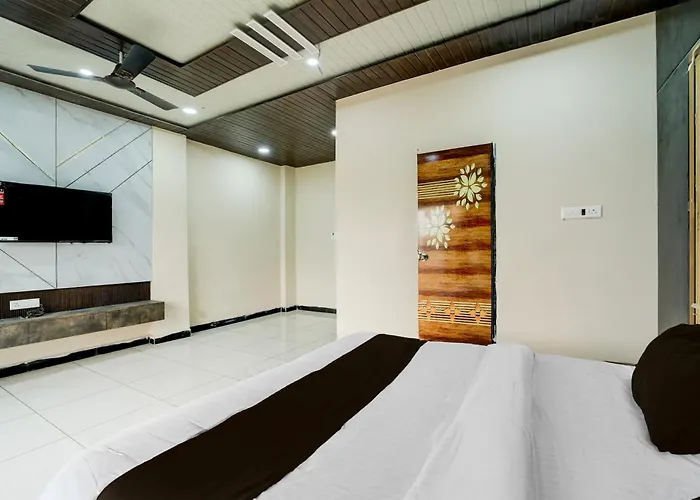 Hotel O Golden Wings