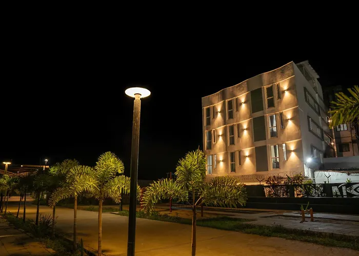 Aafiya Lakeview Apartments