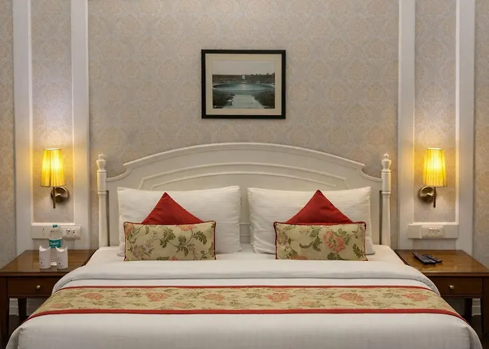 Hotel Bright