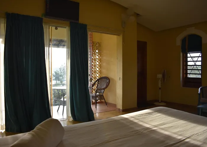 Vista Del Lago - Lakeview Homestay