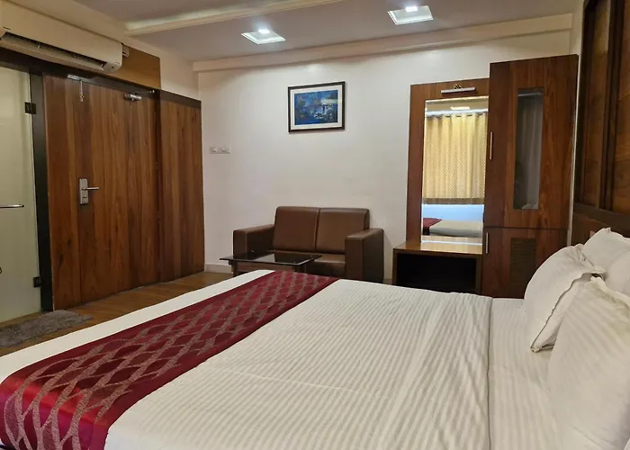 Hotel Radiant Kolhapur