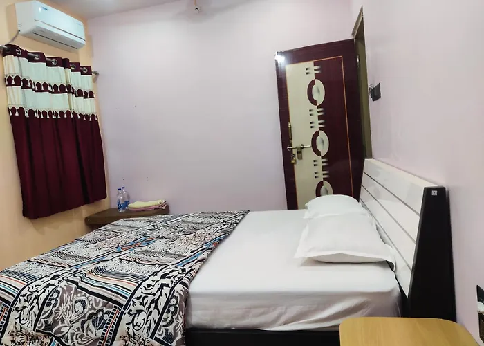 Lee Home Stay Hampi