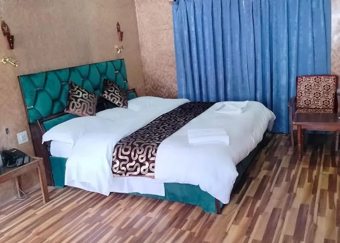 Siachen Hotel