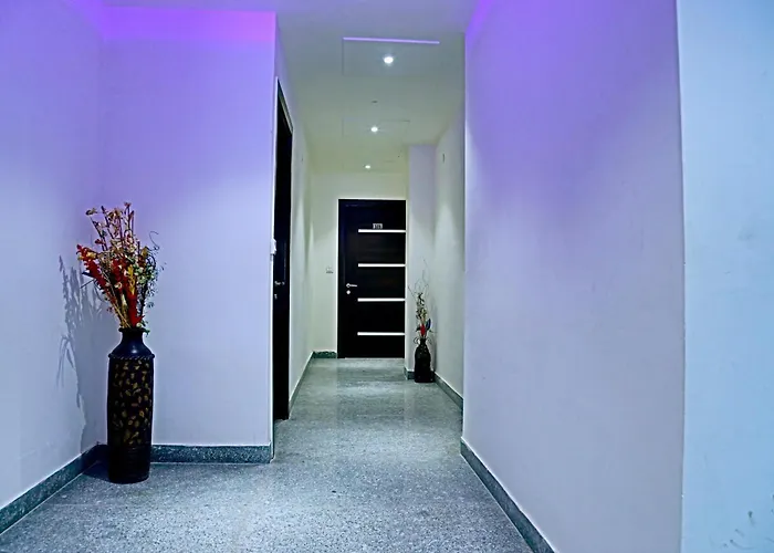 Hotel D C Vilas