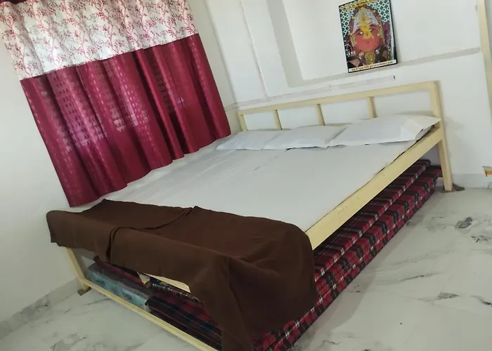 Hotel Nirmalai Palace Mahur