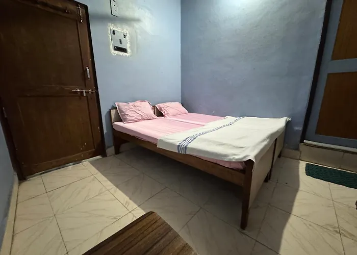 Hotel Anand Shri