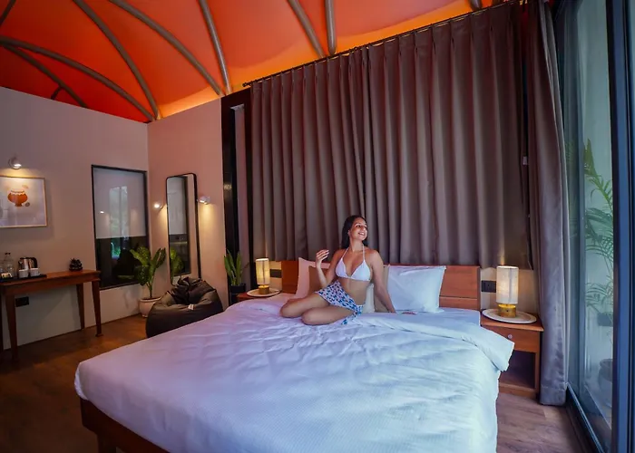 Hipnoetic Goa - Luxury Private Pool Cottages