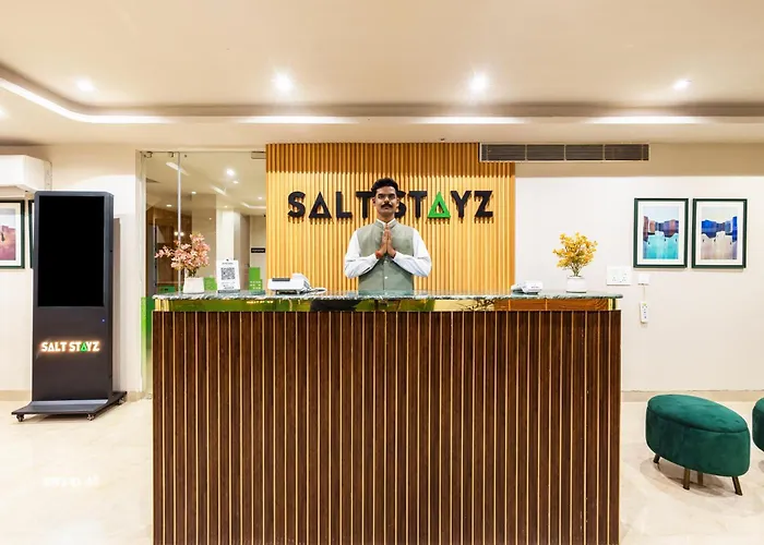 Saltstayz Premier- Medicity Sector 39