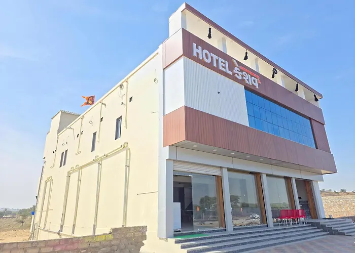 Hotel Keshav
