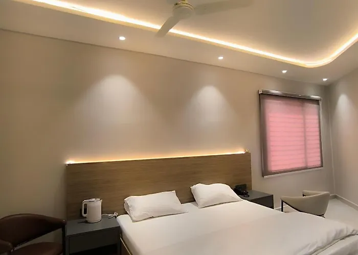 Hotel Yuvaansh Banquet & Restaurant