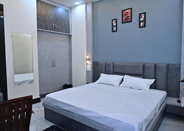 Hotel Radhe