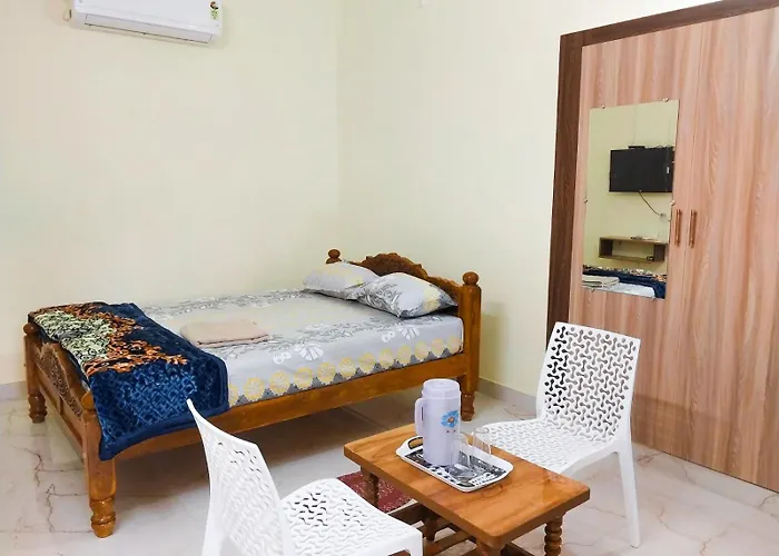 Raja Residency