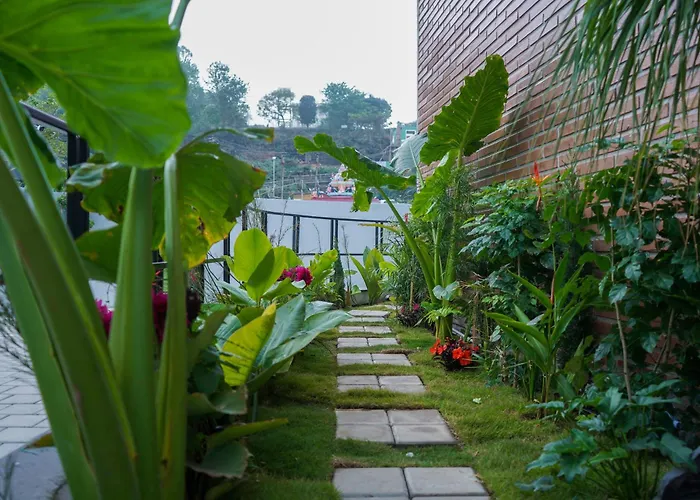 The Lovedale Kodaikanal Stay & Hotel