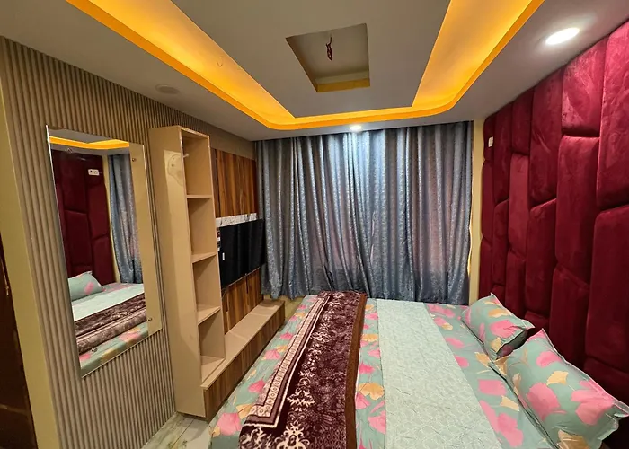 Hotel Sahil - City Center, Lalchowk