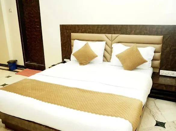 Hotel Sapphire Inn