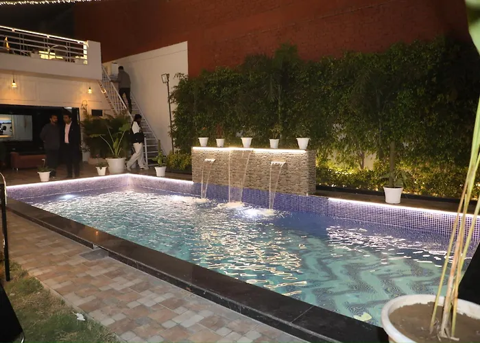 Friends Villa