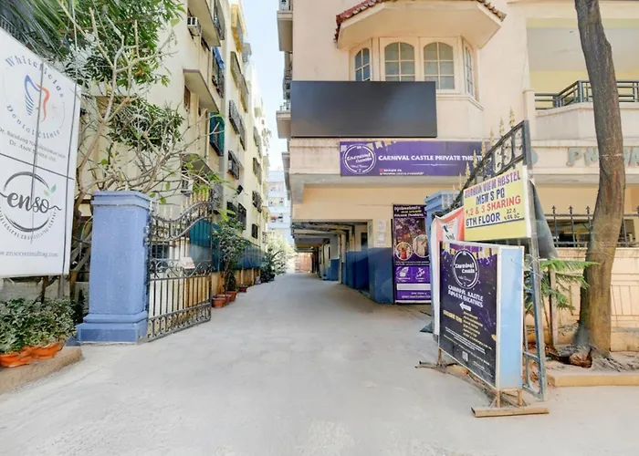 Hotel Velvet Stay Near Dlf Cyber City