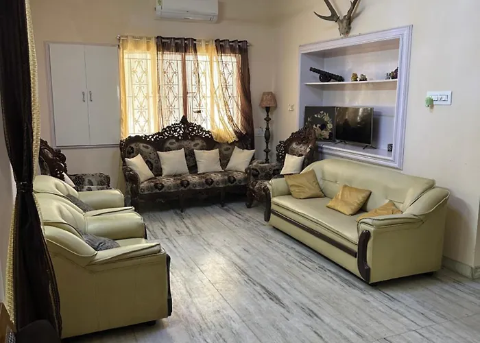 Rose Villa