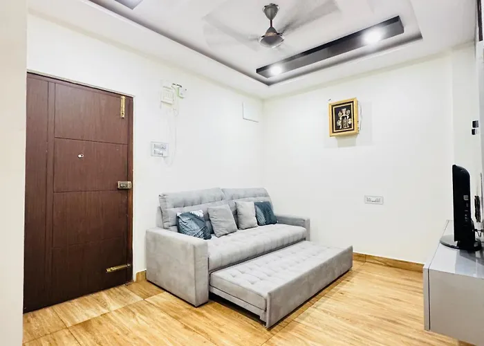 Premium Home Stay At Vip Road