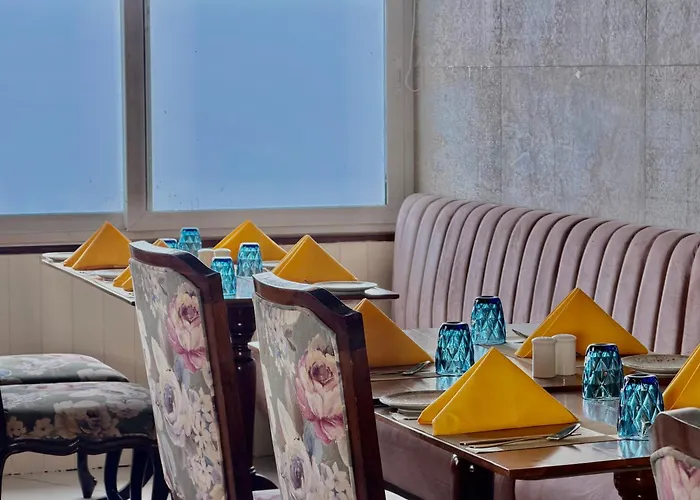 Cochrane Place By Teesta Hotels
