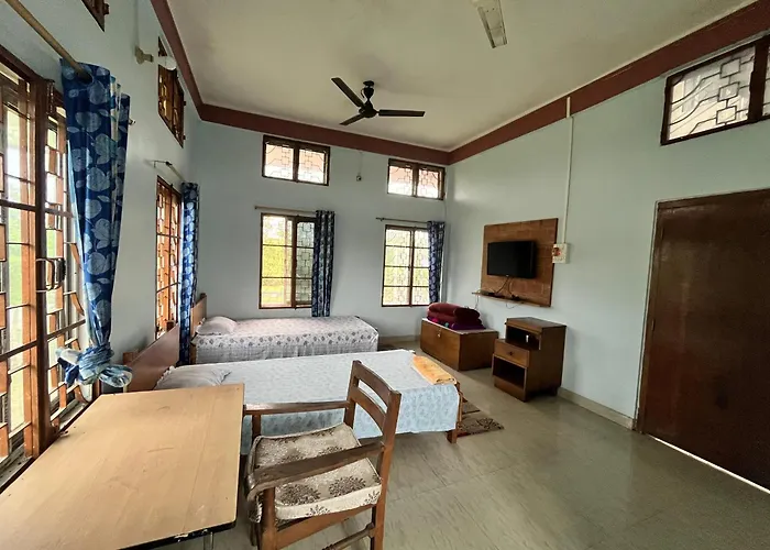 Kg Complex Dhuwa Chang Stay
