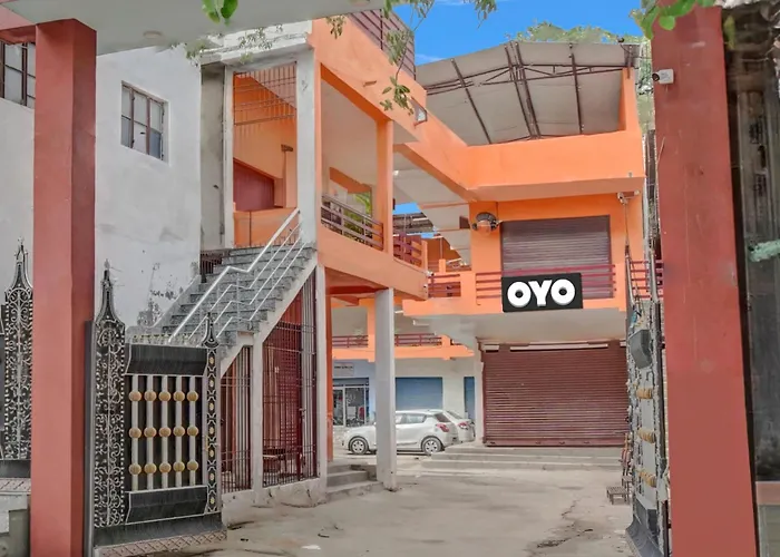 Oyo 81389 Hotel Siddhi Vinayak