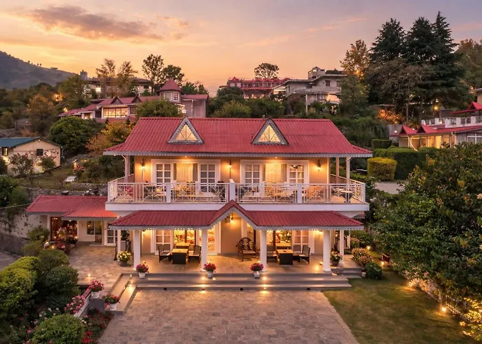 Neelesh Inn - Luxury Lake View Resort With Swimming Pool On Bhimtal Lake