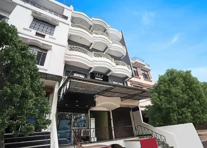 Super Collection O Rajapur Circuit House