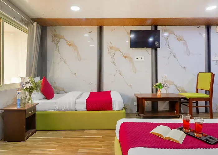 Hotel The Amar Grand
