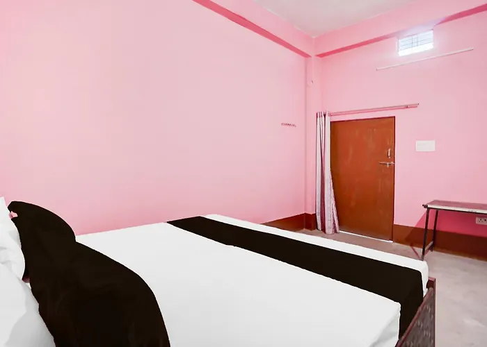 Spot On By Oyo Celebration Hotel Kanpur