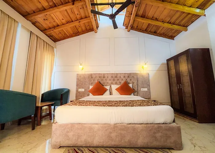 Hushvan Resorts