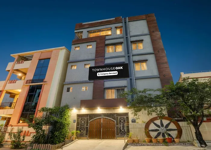 Oyo Townhouse Oak Tirupati Formerly Sky Towers