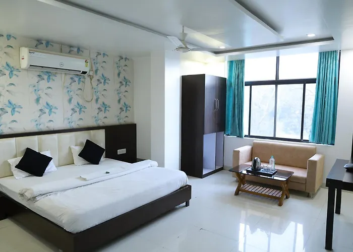 Hotel Vallabh Vilas