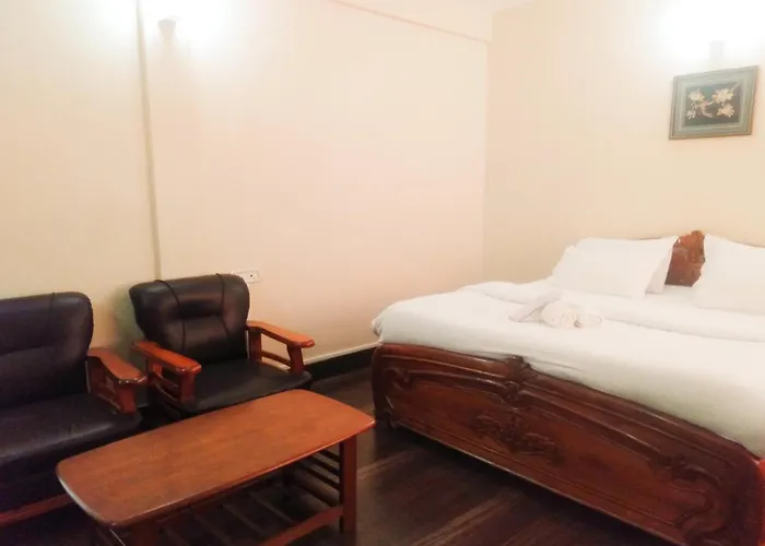 Grey Stone Hotel