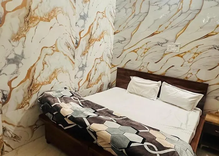 Hotel Indian Lemon Tree