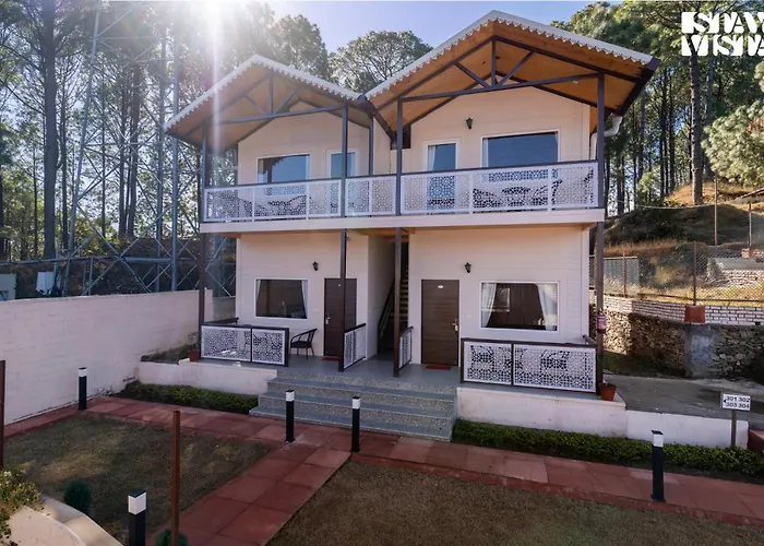 Stayvista'S Flame At Hill Top Heaven - Pool ,Mountain View & Home Theatre