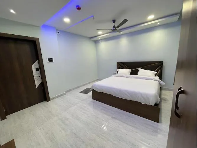 Hotel Rk International