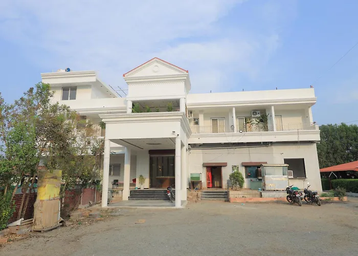 Srushti Resort
