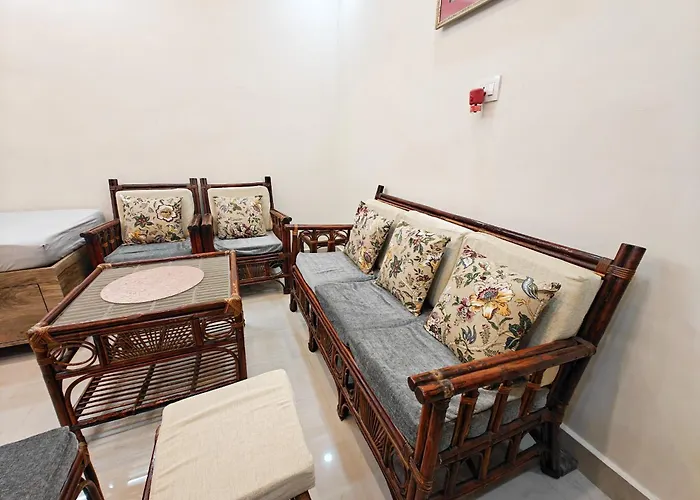 Casa Intelistay Smart, Stylish 2Bhk In Lucknow