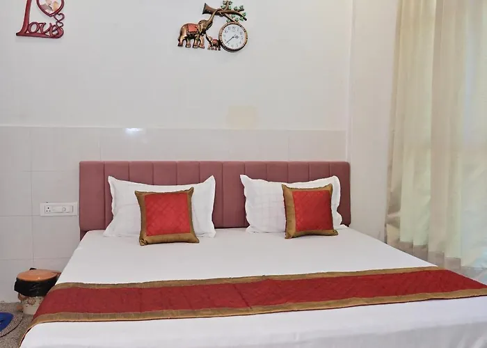 Hotel Shivaay & Home Stay