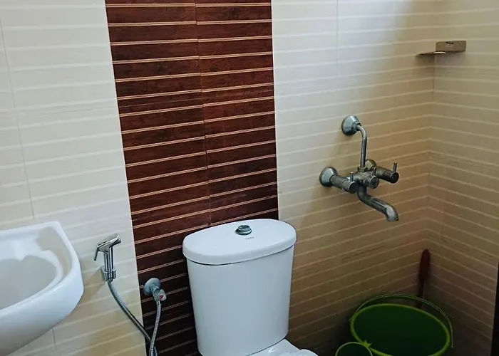 Very Spacious Furnished Apartment