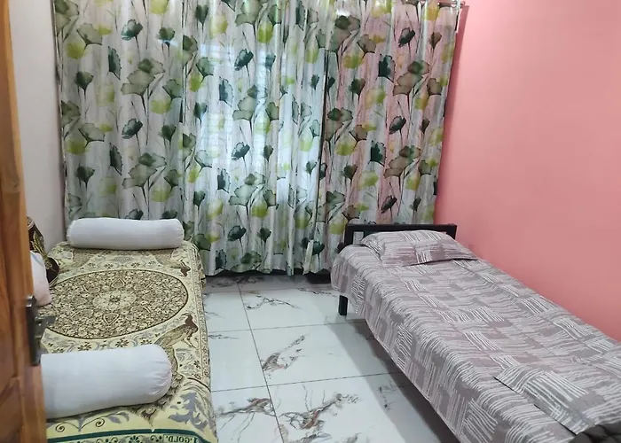 Yerramsetti Vaari Homestay, Full 3Bhk, Ac Rooms , Kitchen Access Self Cooking