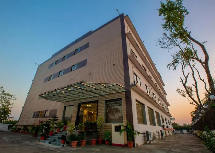 Hotel Sravasti Residency