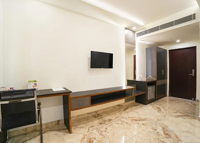 Fabhotel Grand & Resorts