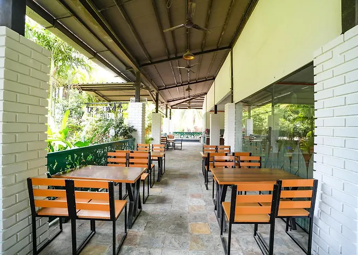 Fabhotel Grand & Resorts