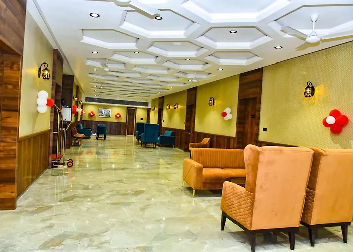 Prince Palace And Banquet