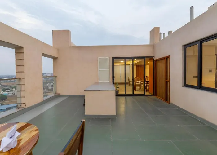 Clarks Inn Suites Jaipur
