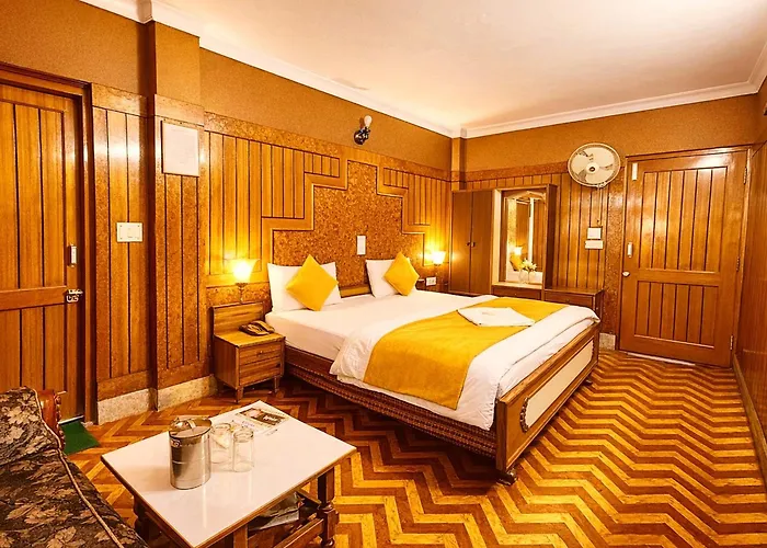 Hotel Ankur Premium Plaza Near Mall Road Nainital